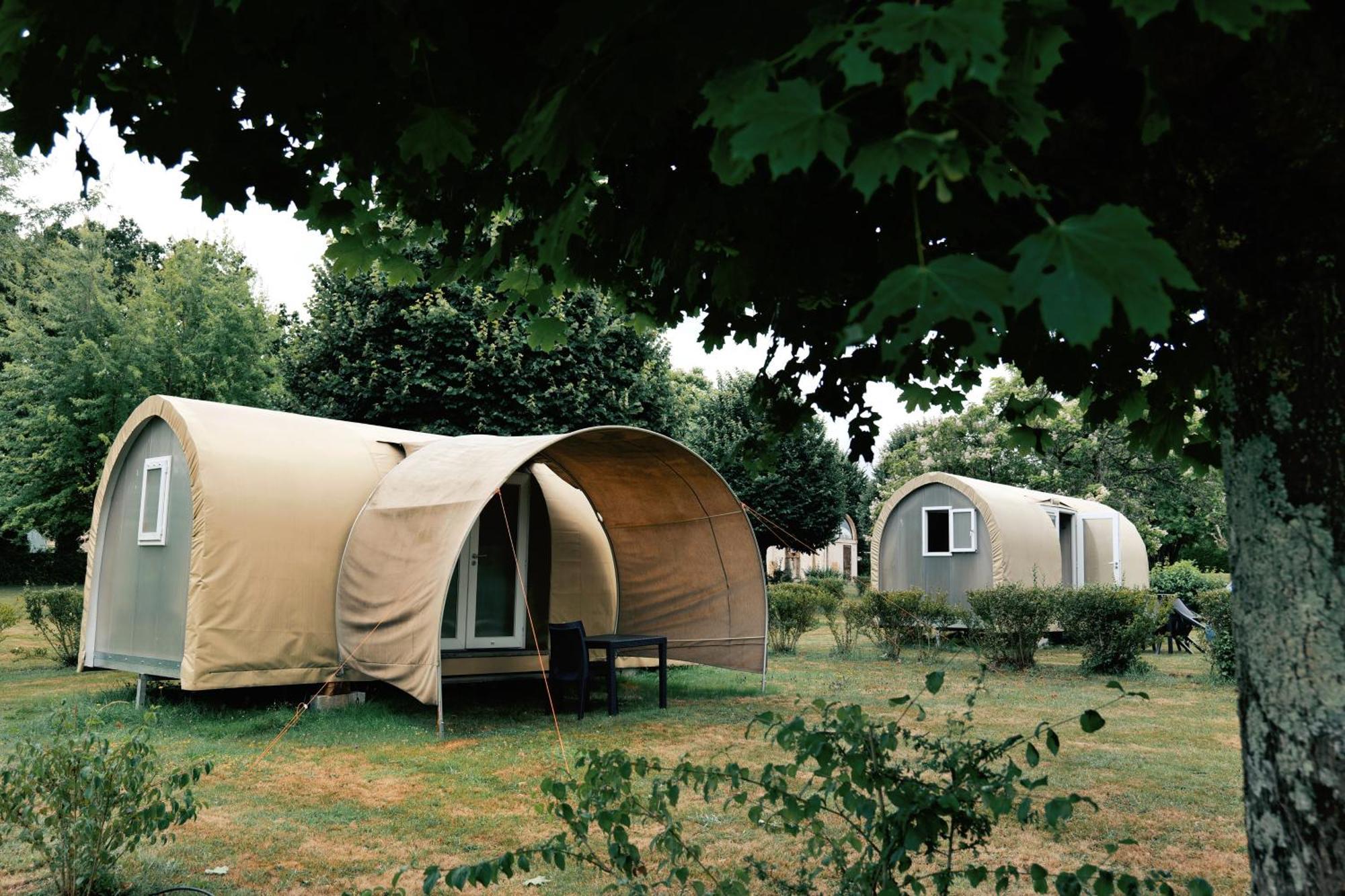 Camping Onlycamp La Potiniere Ecueille Esterno foto